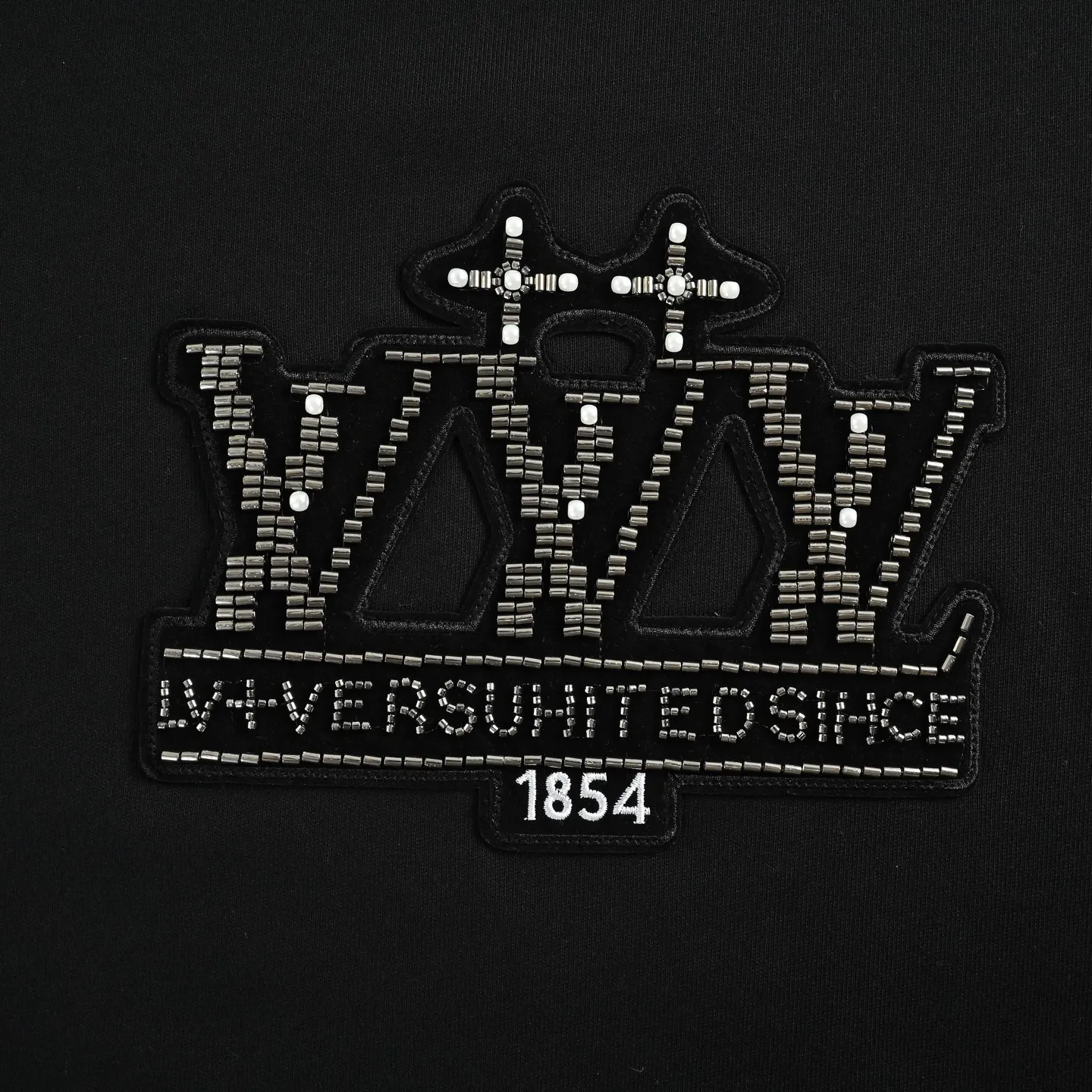 Louis Vuitton/Louis Vuitton beaded embroidered crew neck sweatshirt